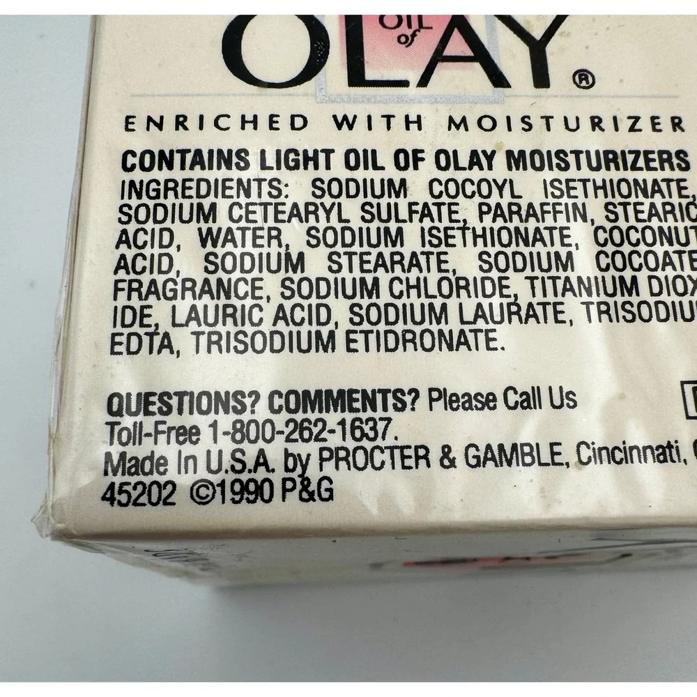 Vintage 1990 Oil of Olay White Bath Bars Sealed 2-Pack 4.75oz Prop Collector